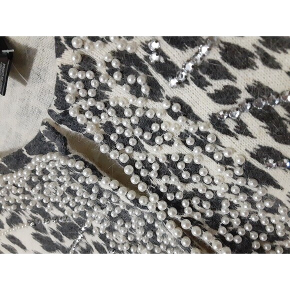 Cami Angora XL Gray Ivory Animal Print Pearl Rhinestone Cardigan Sweater Lg SLV - Picture 9 of 11